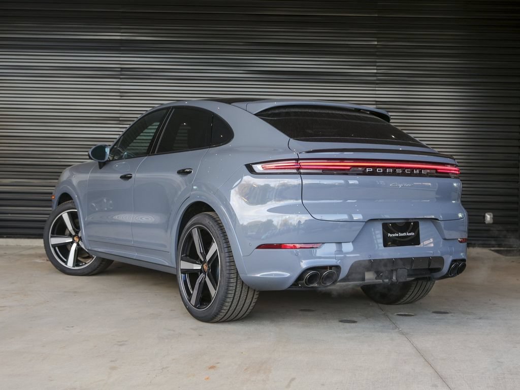 New 2026 Porsche Cayenne Coupe AWD/4WD image 3