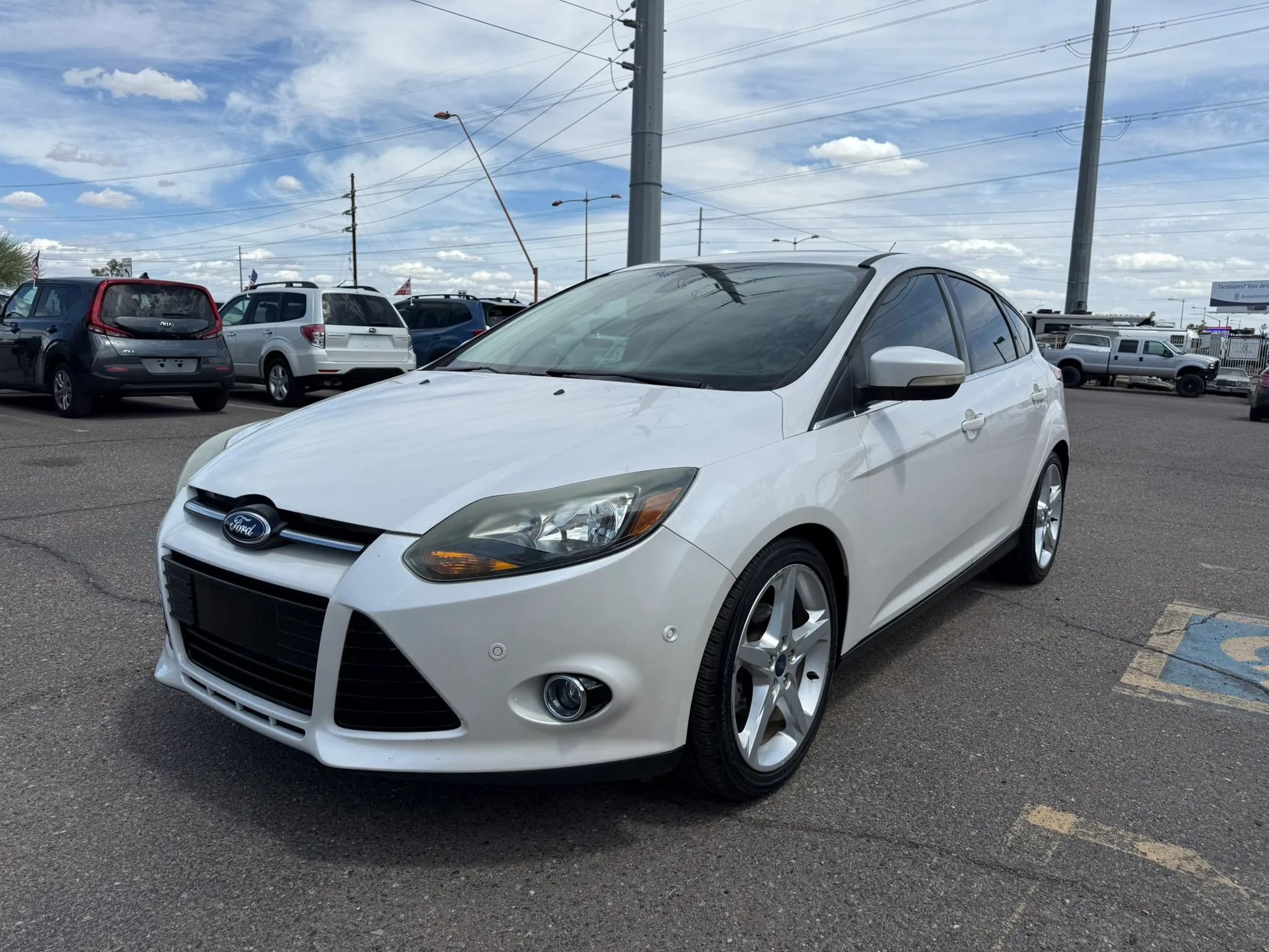 Used 2012 Ford Focus Titanium image 4