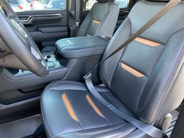 Used 2024 GMC Sierra 2500 AT4 w/ AT4 Preferred Package image 16