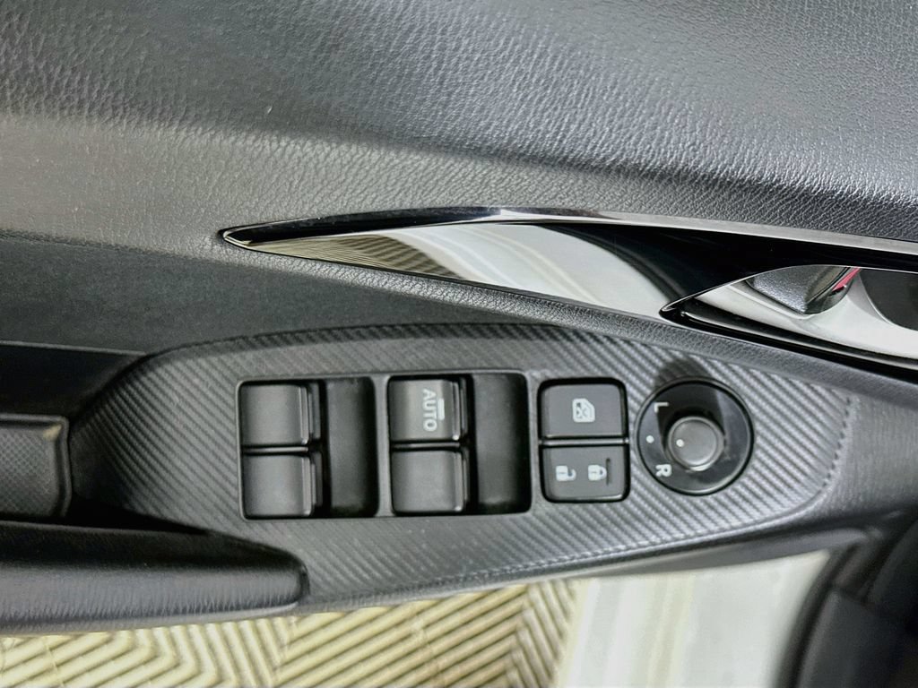Used 2016 MAZDA MAZDA3 i Sport FWD image 20