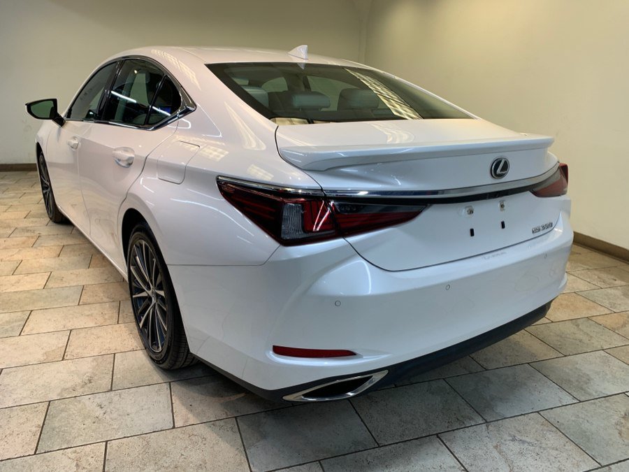 Used 2023 Lexus ES 350 w/ Premium Package FWD image 7