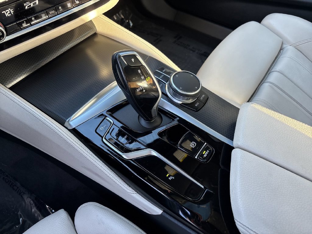 Certified 2023 BMW 530i xDrive w/ M Sport Package AWD/4WD image 19