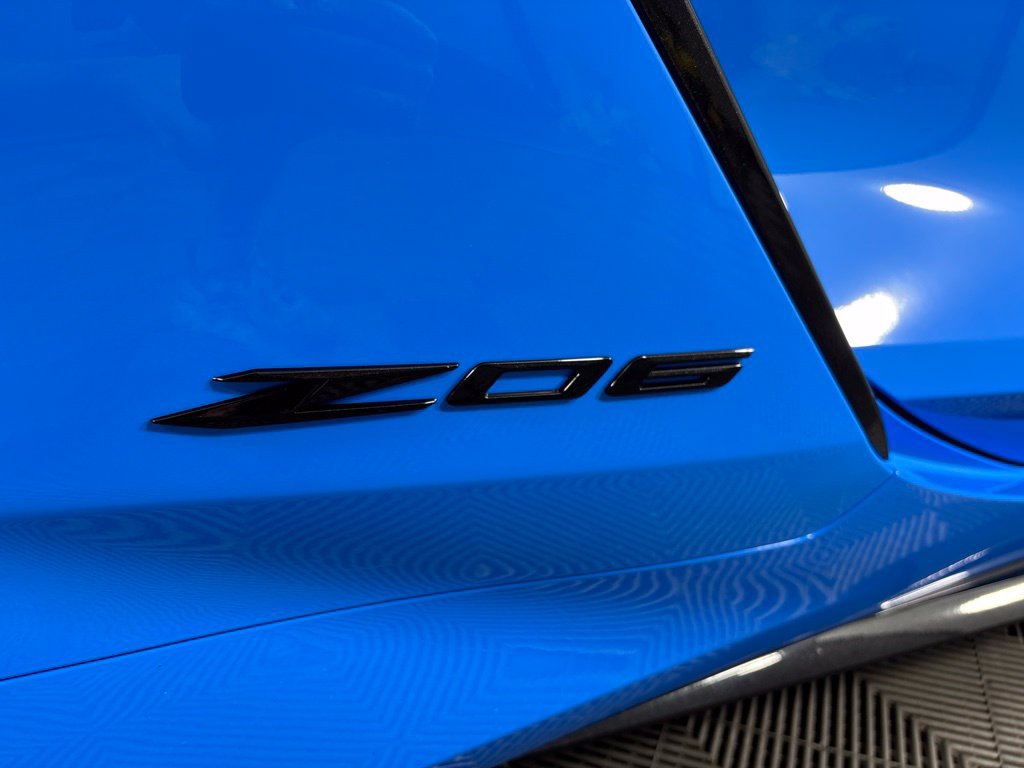 Certified 2023 Chevrolet Corvette Z06 w/ Stealth Interior Trim Package RWD image 4