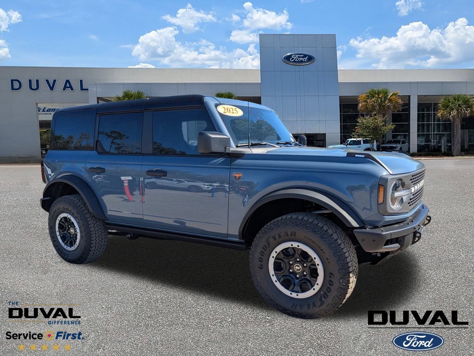 New 2025 Ford Bronco Badlands w/ Sasquatch Package