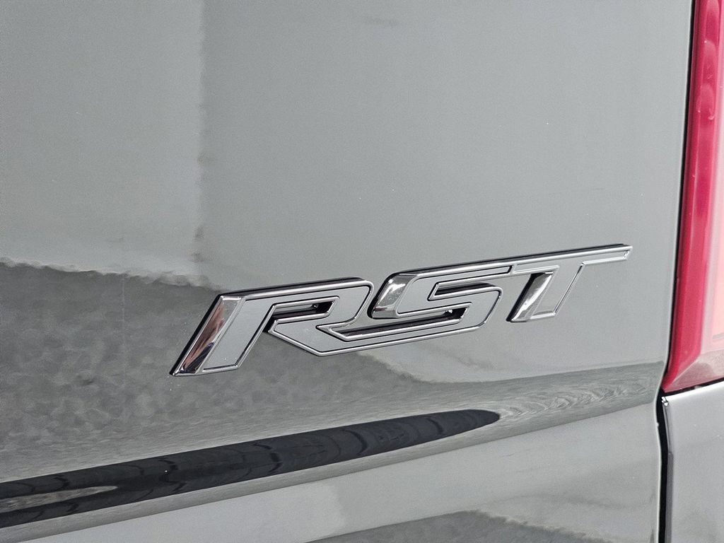 New 2026 Chevrolet Silverado 1500 RST w/ True North Edition Plus AWD/4WD image 32