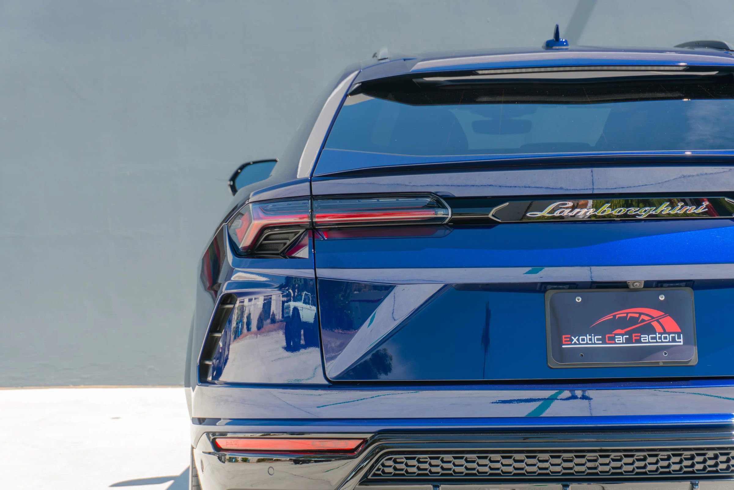 Used 2021 Lamborghini Urus AWD/4WD image 42