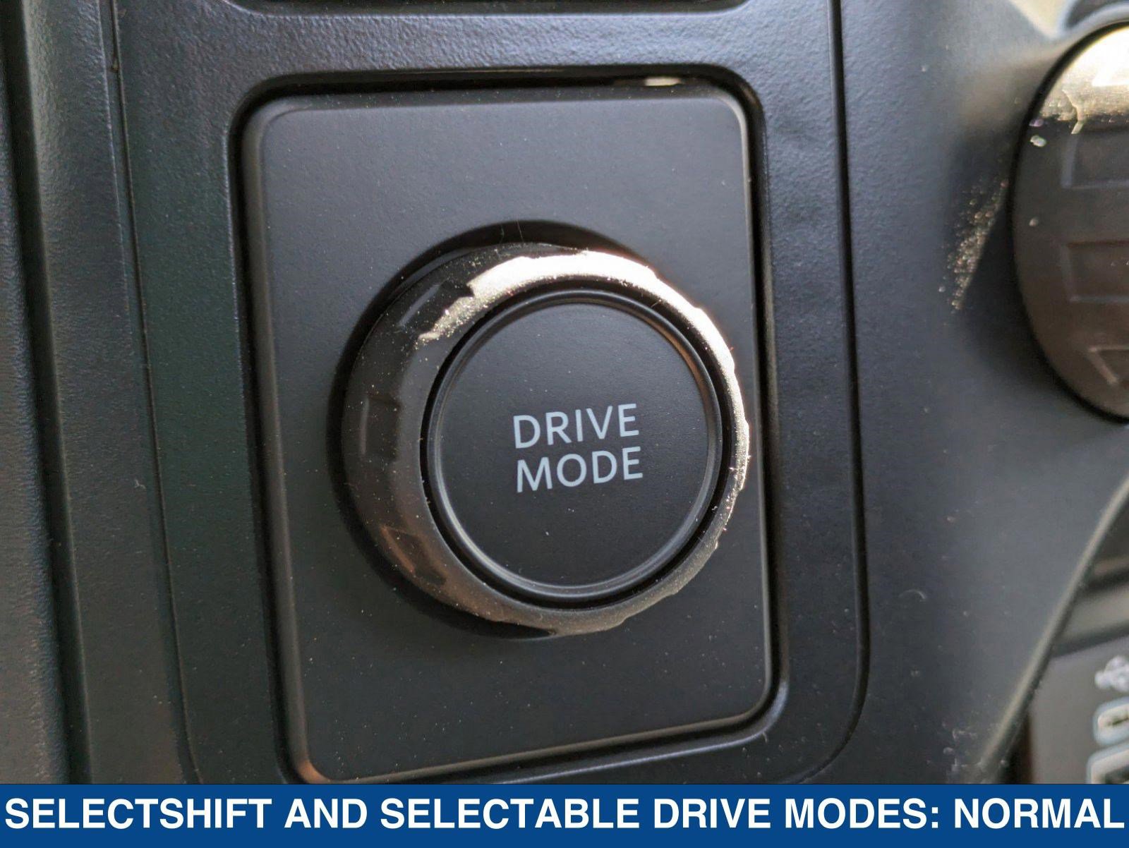 New 2024 Ford F450 XL w/ XL Chrome Package image 24