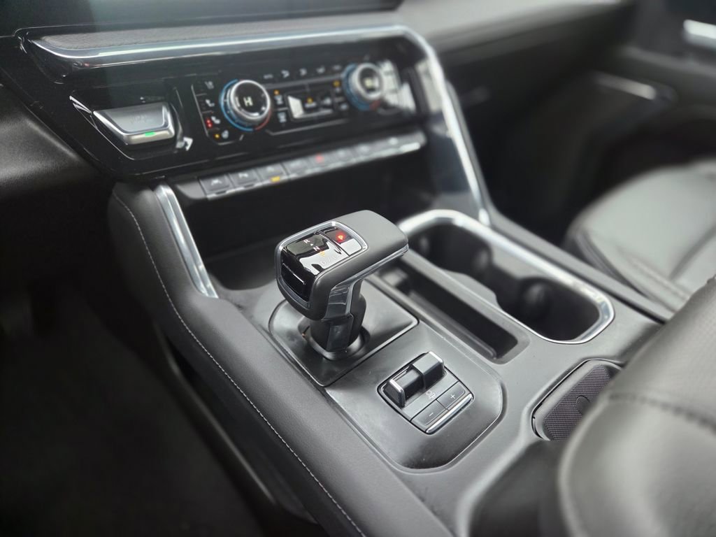 Used 2024 GMC Sierra 1500 Denali image 16