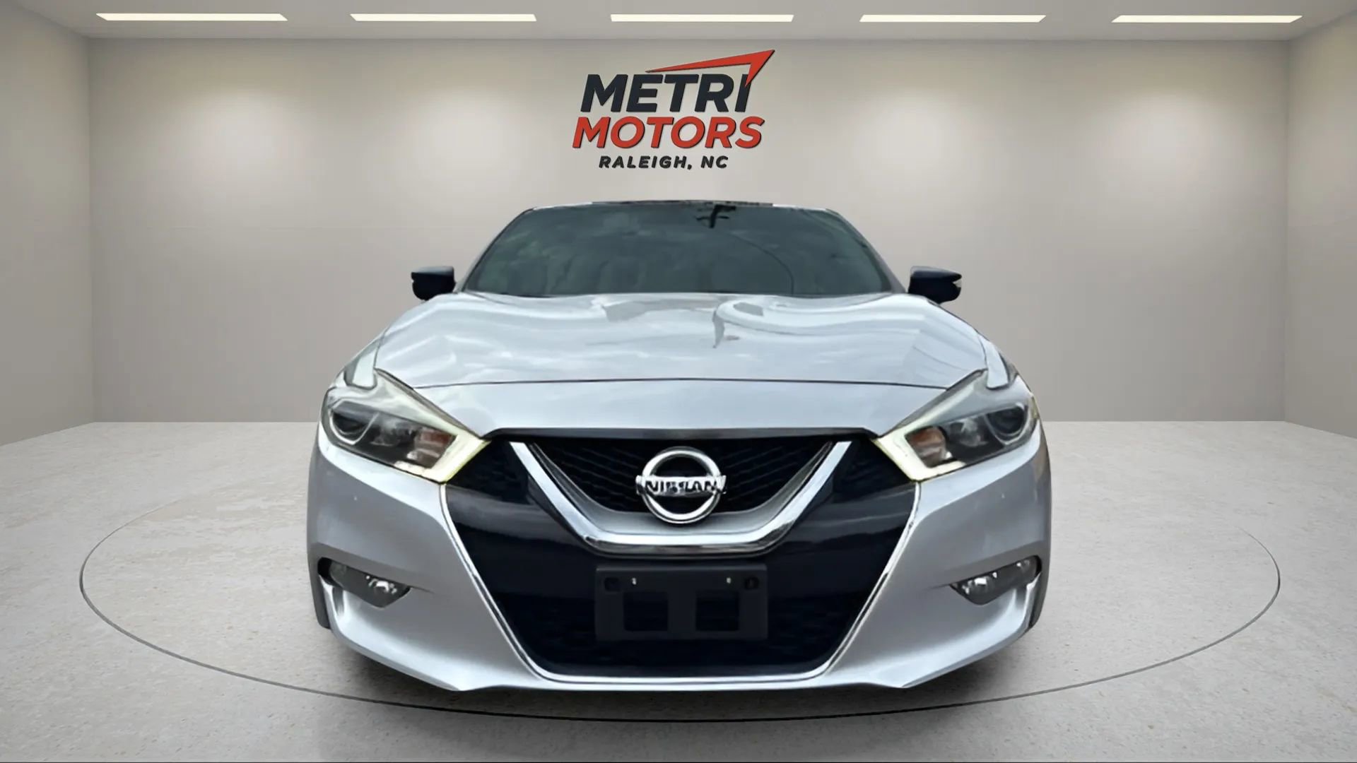 Used 2017 Nissan Maxima Platinum image 18