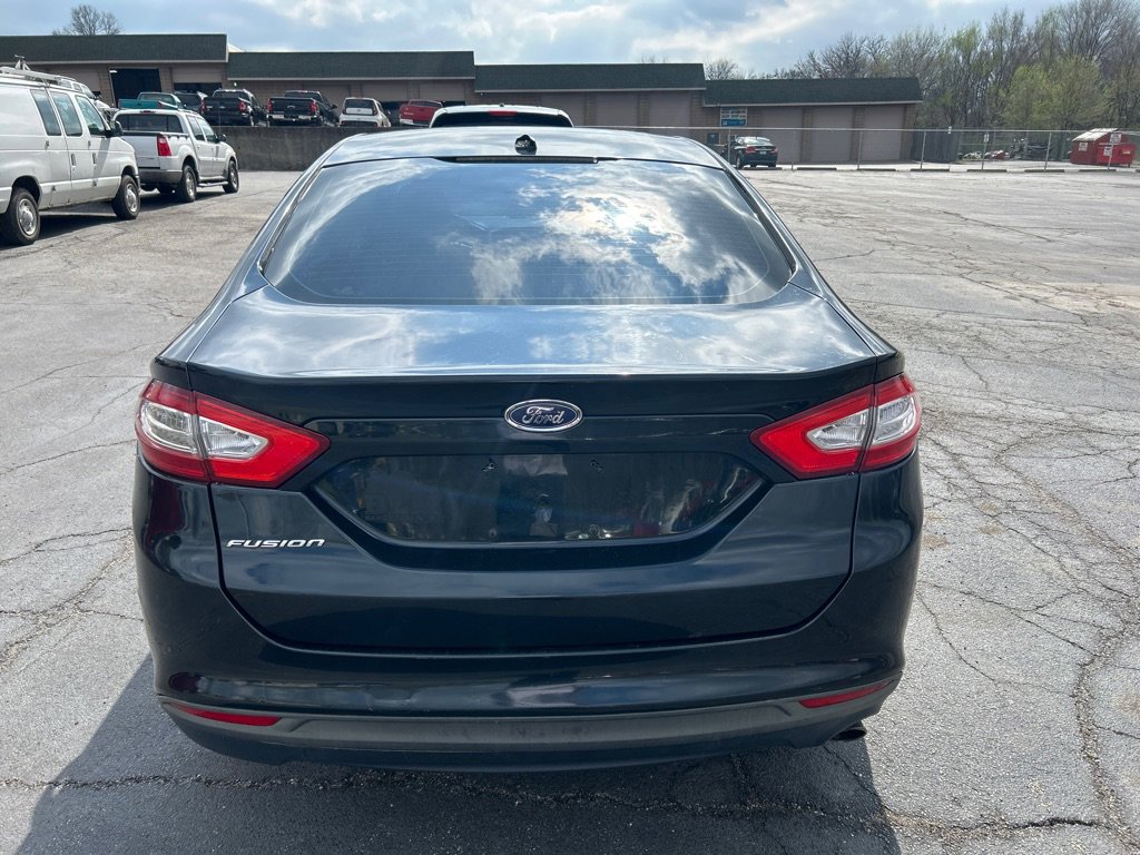 Used 2014 Ford Fusion S image 7