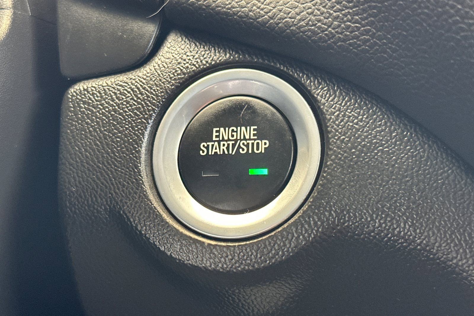 Used 2022 Chevrolet Equinox LT image 22