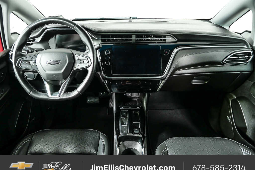 Used 2023 Chevrolet Bolt LT w/ Infotainment Package FWD image 20