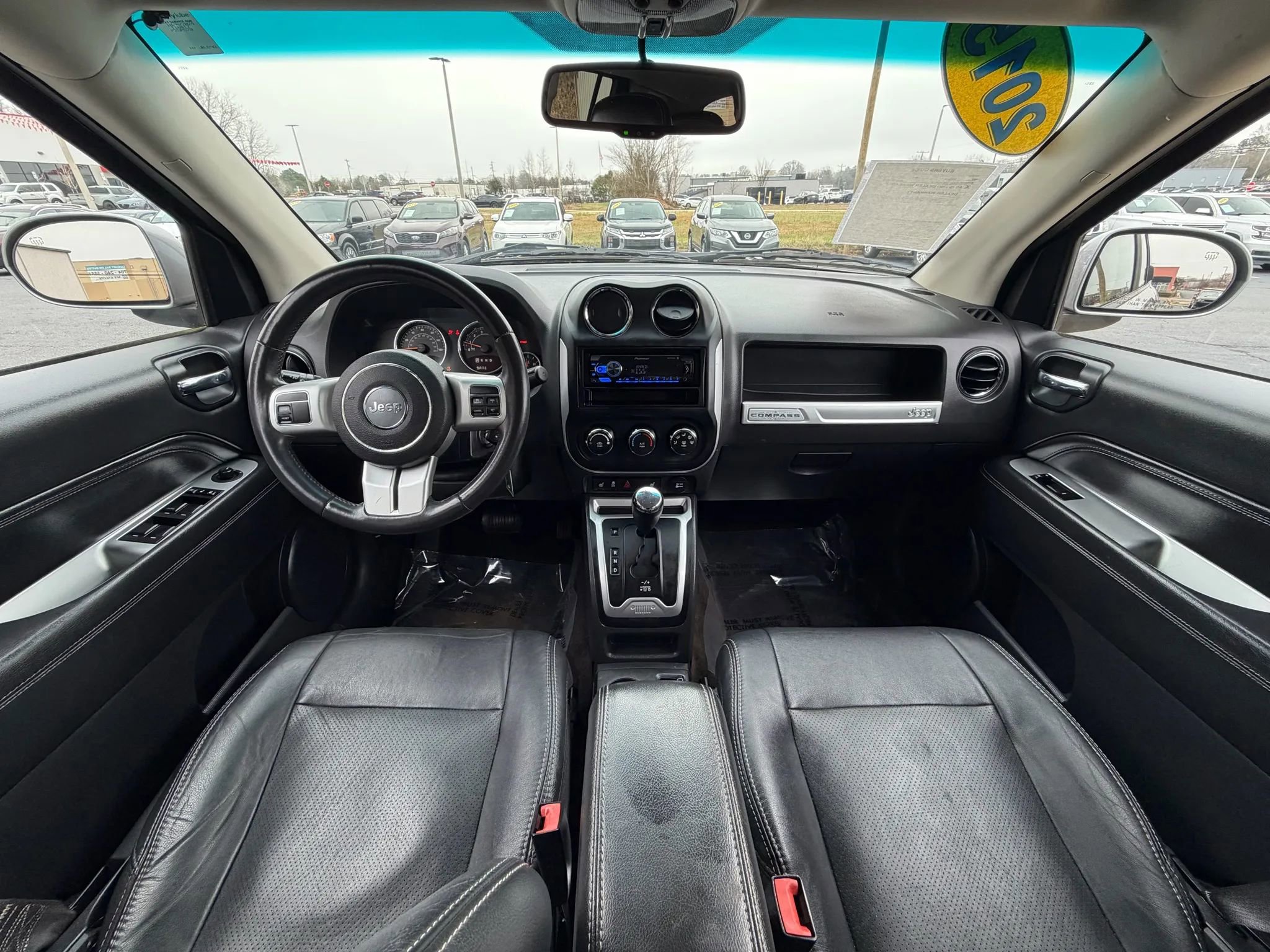 Used 2015 Jeep Compass High Altitude image 12