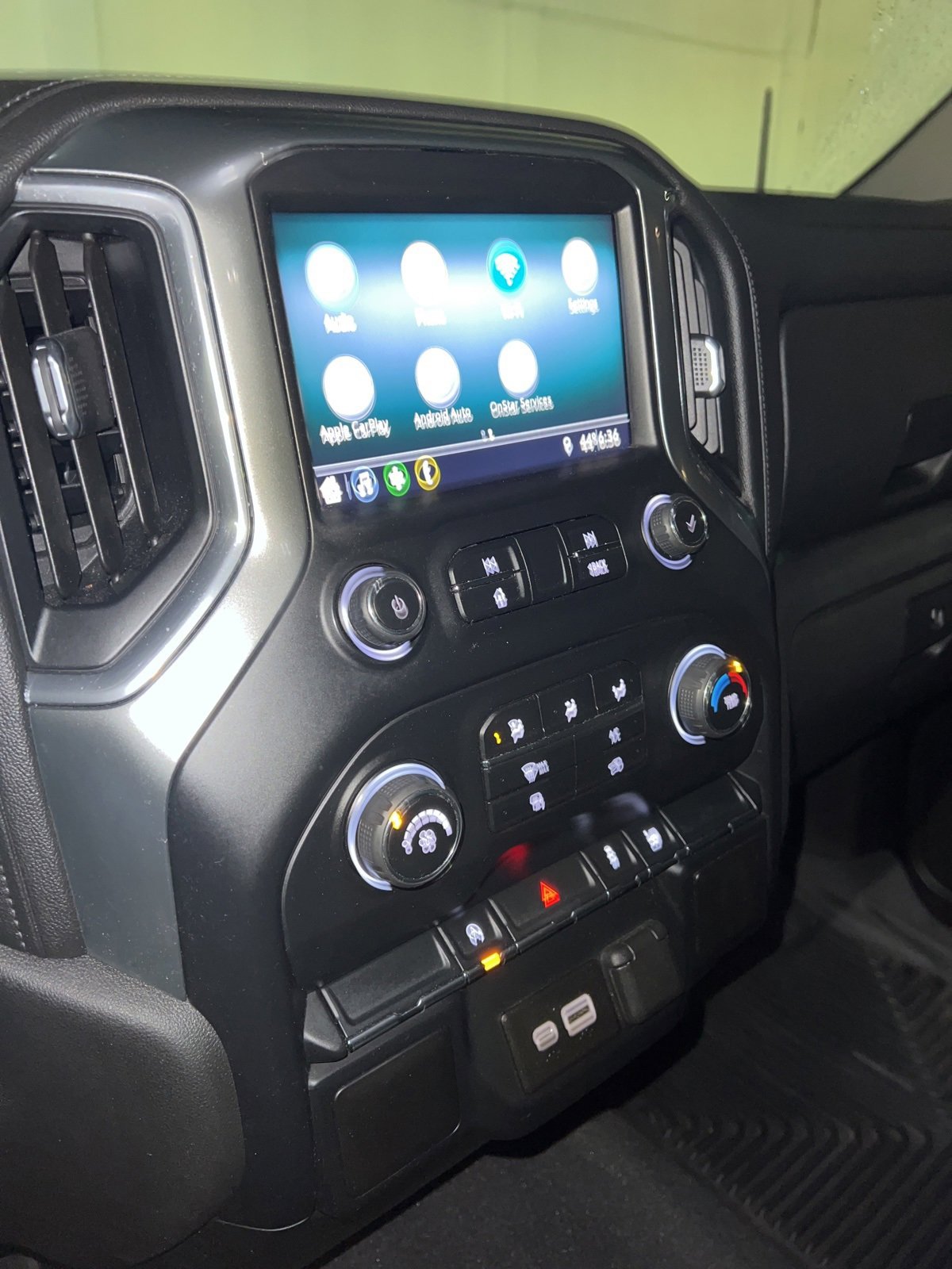Used 2020 Chevrolet Silverado 1500 LT image 18