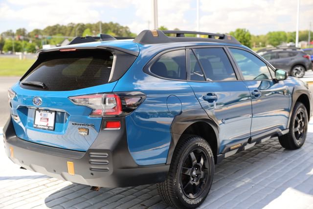 Certified 2022 Subaru Outback Wilderness image 5