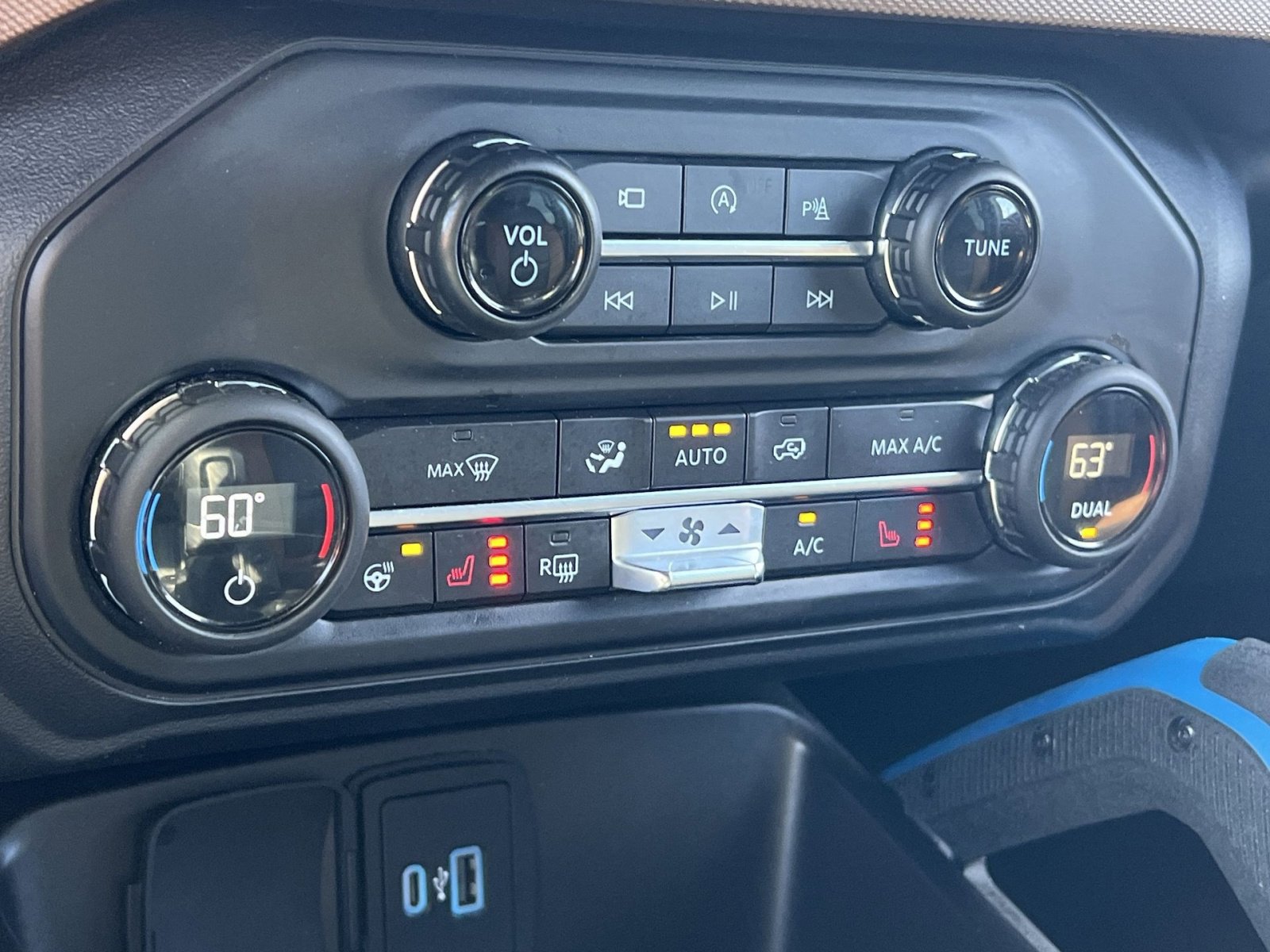 Used 2021 Ford Bronco Outer Banks AWD/4WD image 29