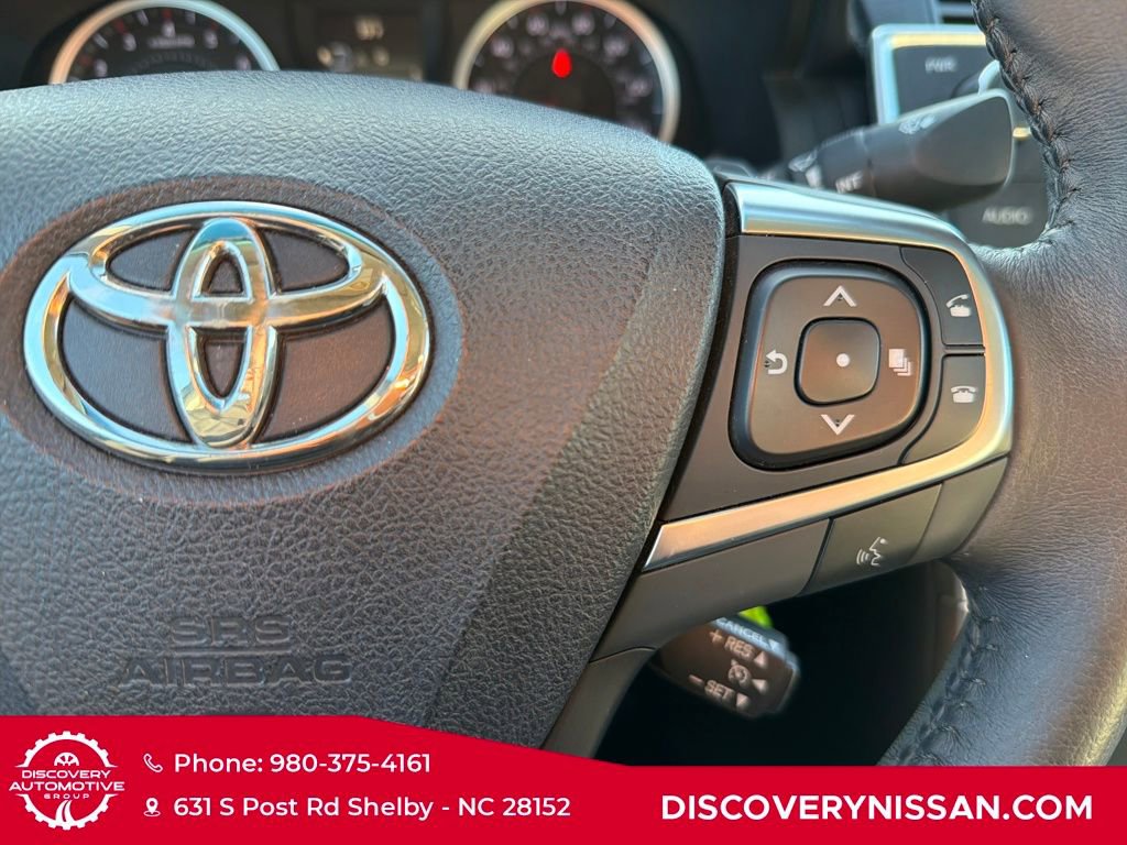 Used 2017 Toyota Camry SE image 20