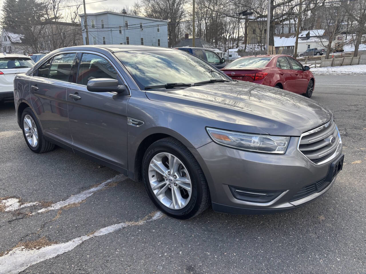 Used 2014 Ford Taurus SEL image 7