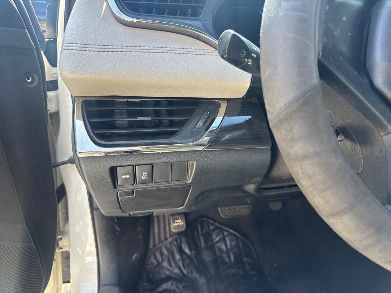 Used 2015 Toyota Avalon XLE FWD image 14