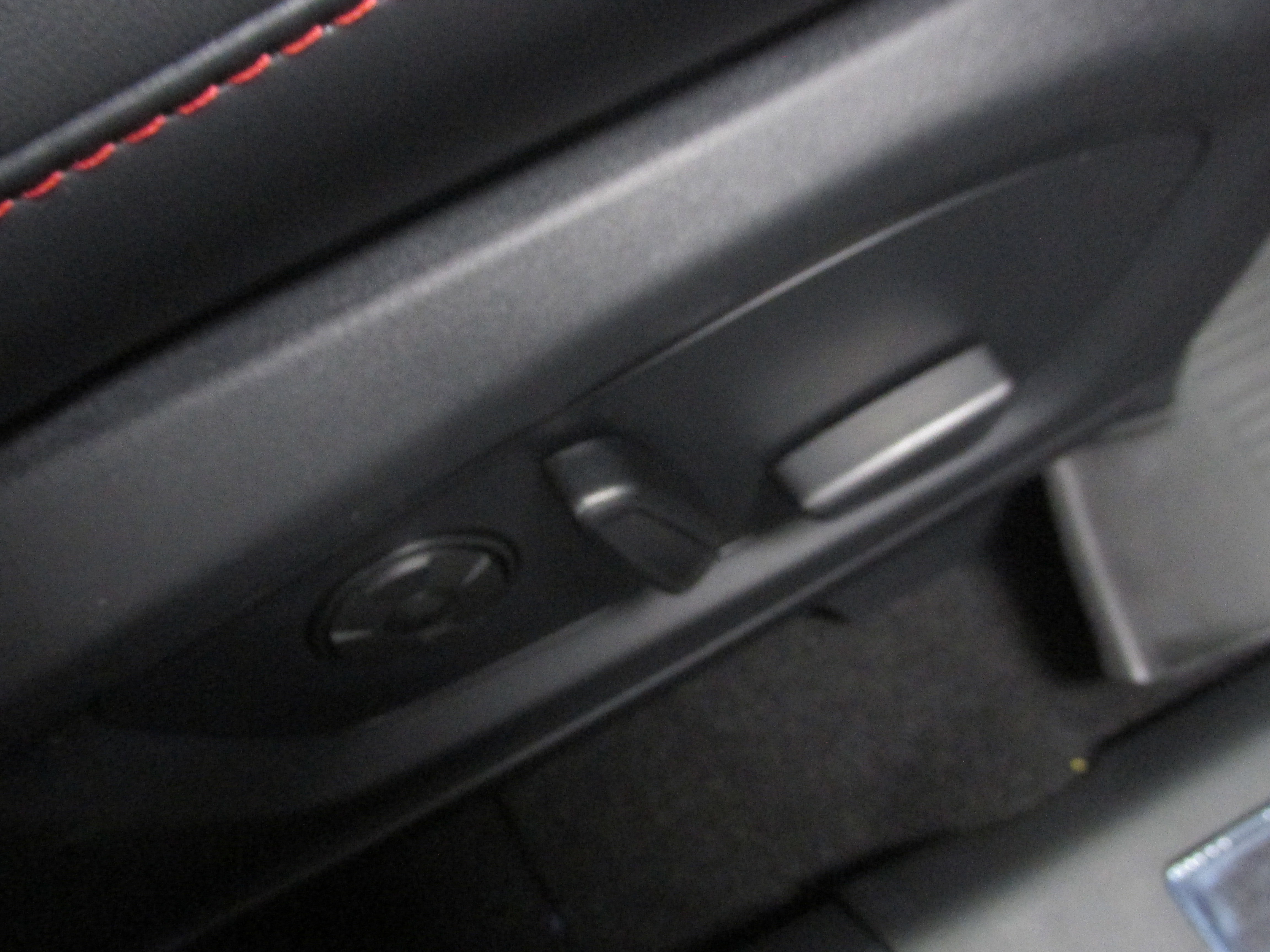 New 2025 Ford Explorer ST w/ Sun And Sound Package image 28