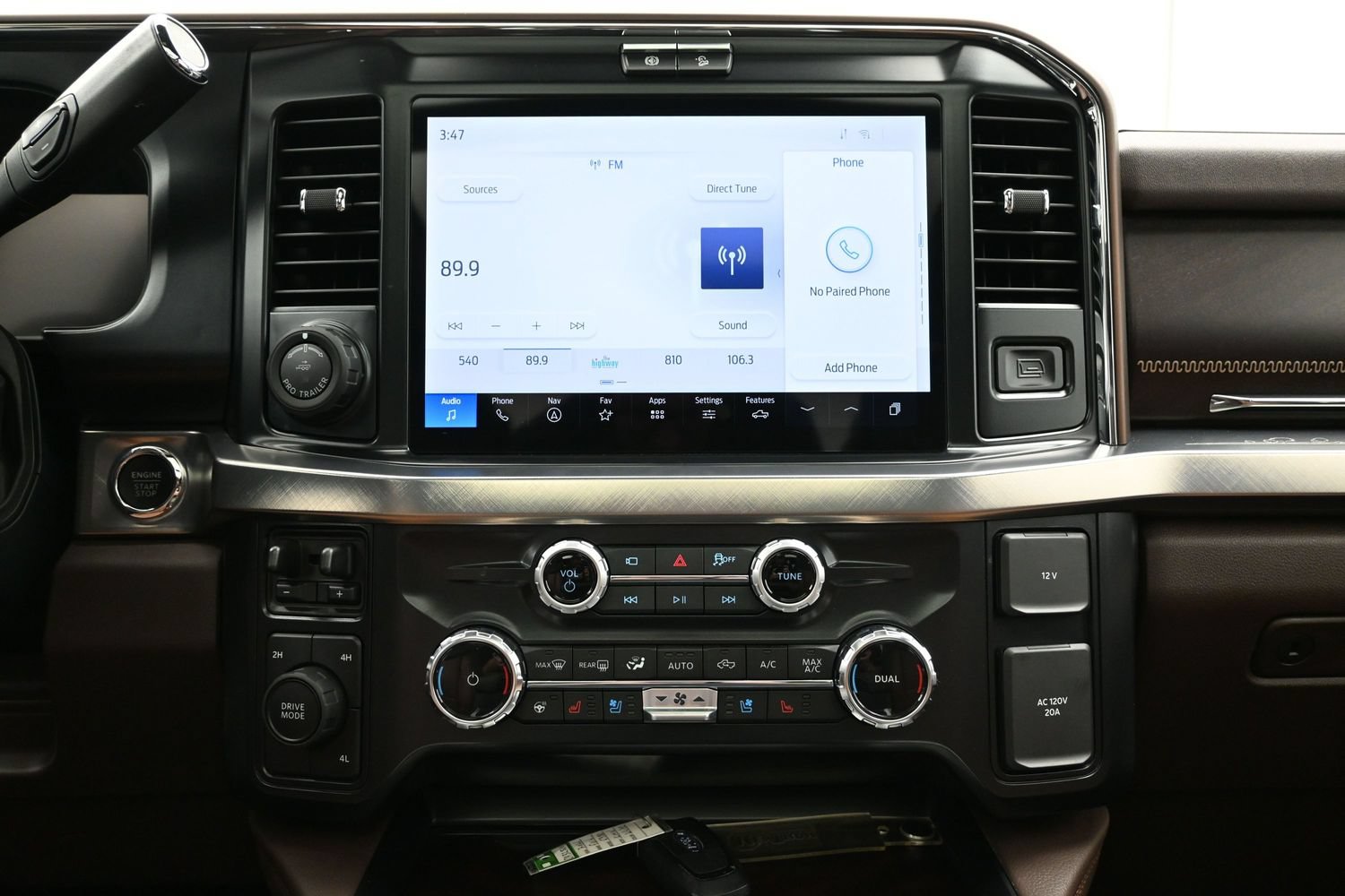 Used 2026 Ford F450 King Ranch w/ FX4 Off-Road Package AWD/4WD image 17
