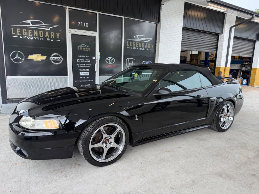 Used 1999 Ford Mustang Cobra RWD image 10