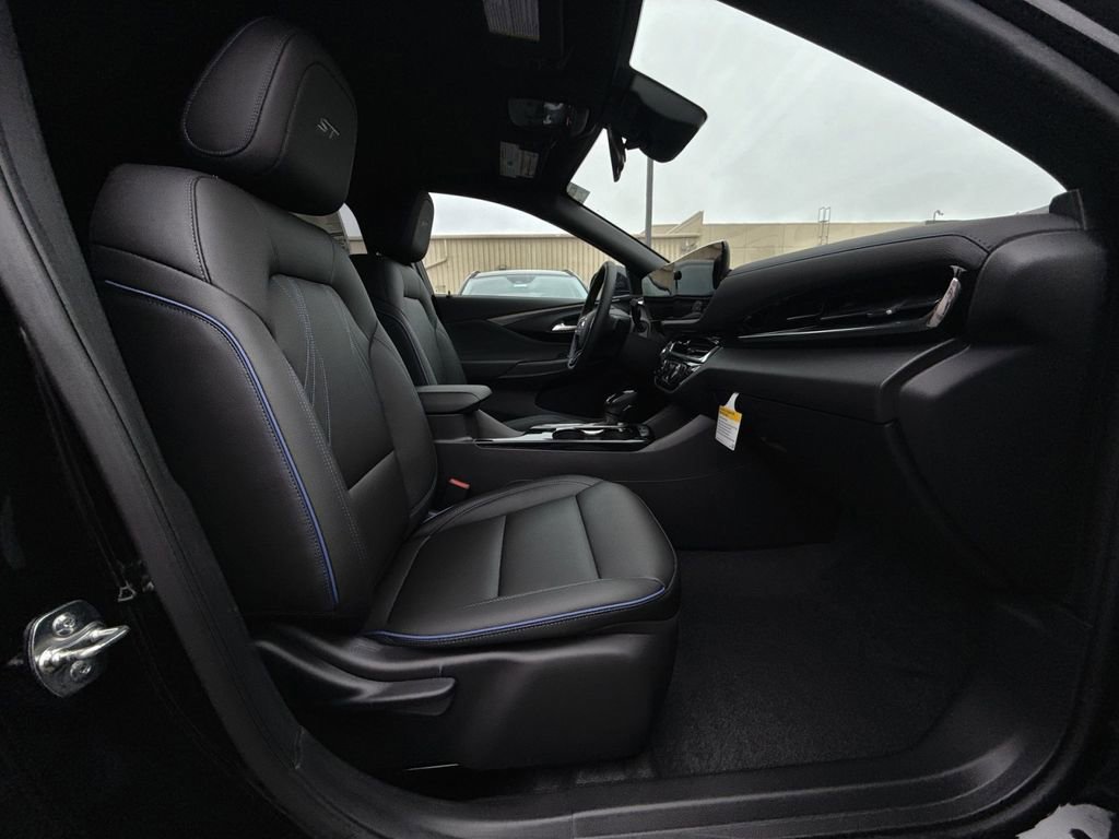New 2026 Buick Envista Sport Touring w/ Convenience I Package FWD image 25