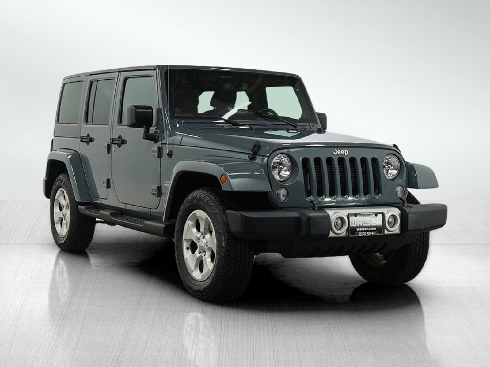 Used 2014 Jeep Wrangler Unlimited Sahara w/ Connectivity Group image 7