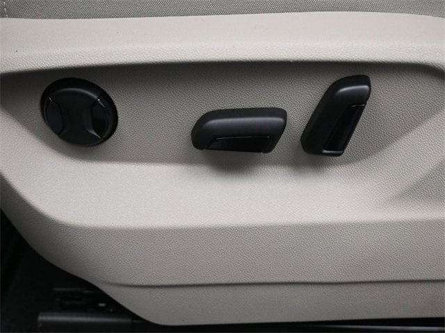 New 2026 Volkswagen Atlas SE image 33