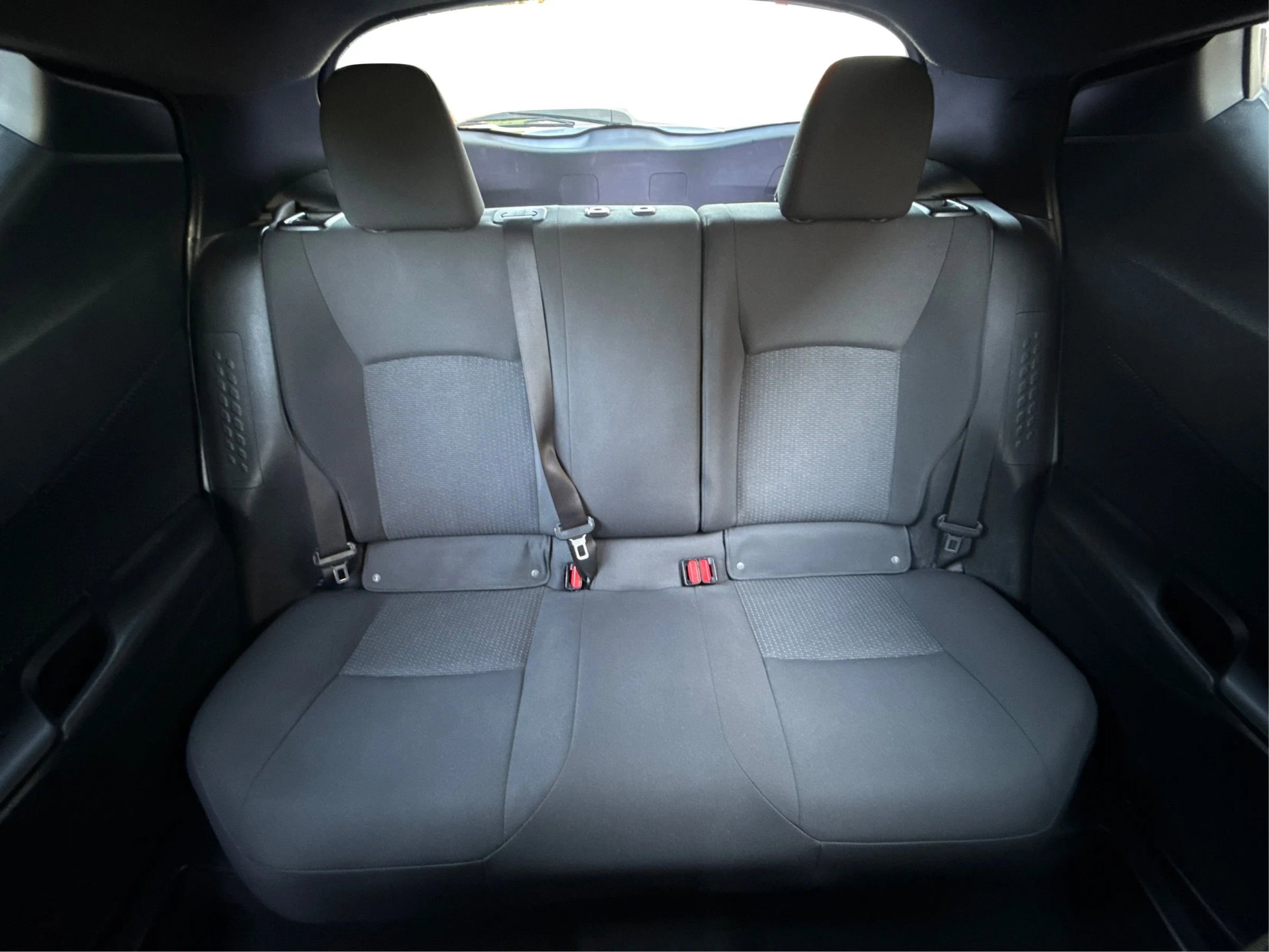 Used 2018 Toyota C-HR XLE image 26