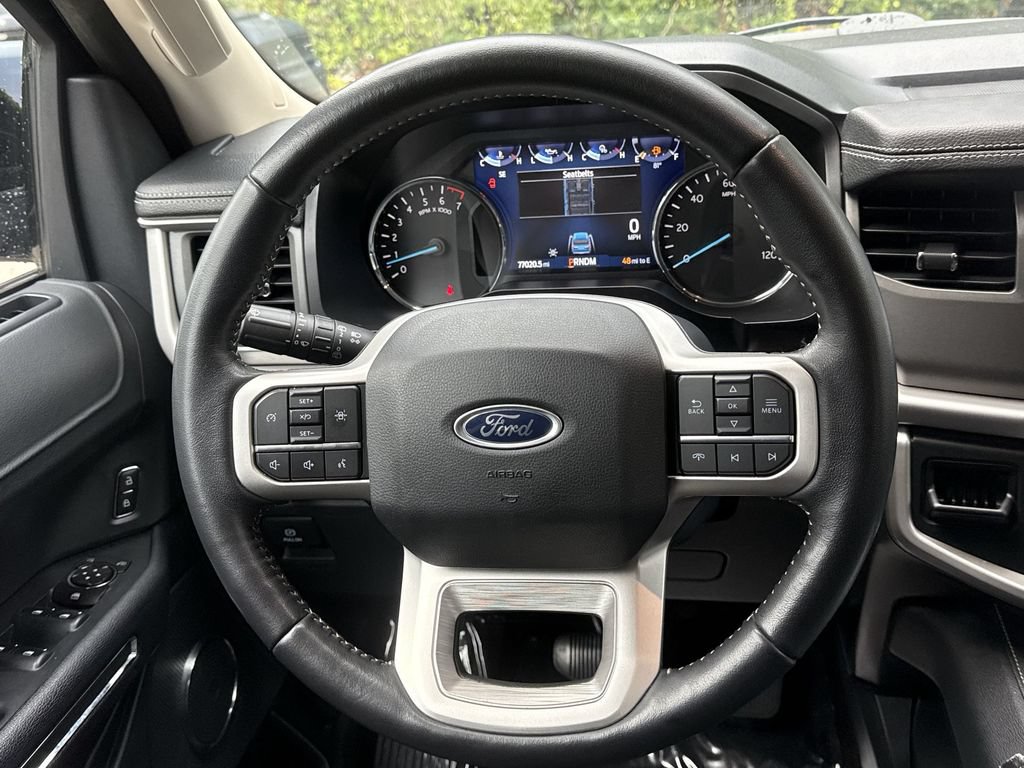 Used 2022 Ford Expedition XL AWD/4WD image 11
