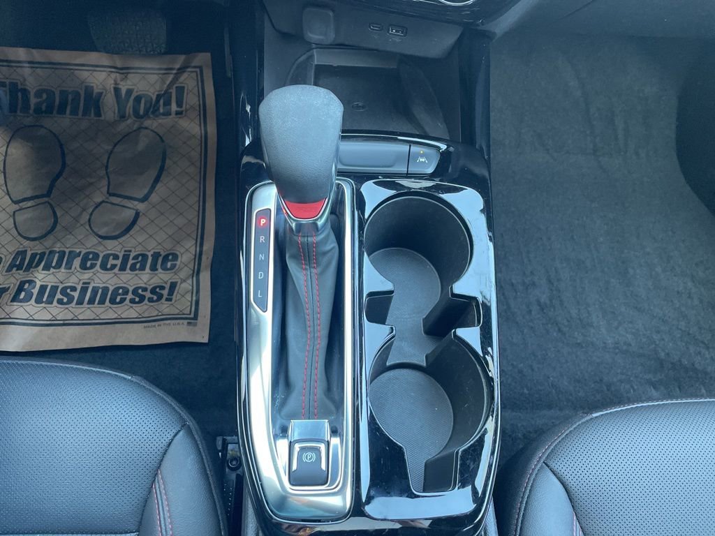 Used 2024 Chevrolet Trax RS w/ Sunroof Package image 30