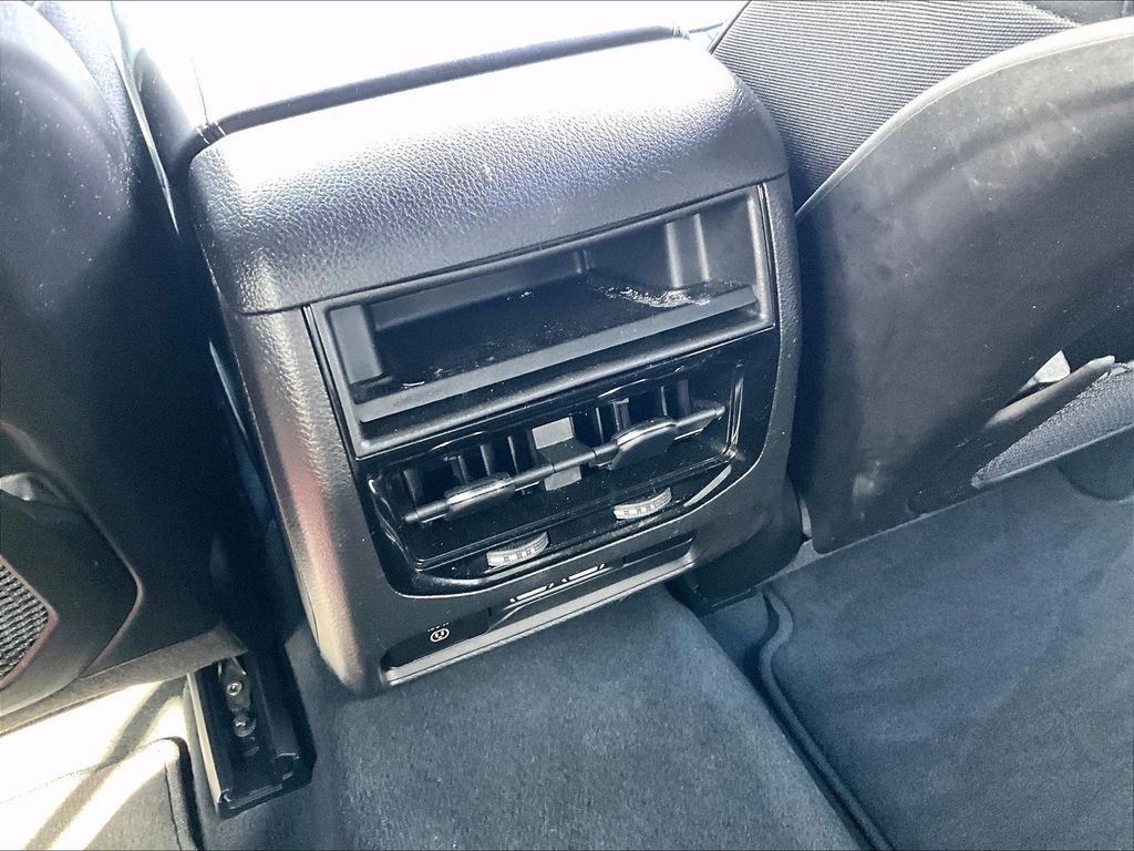 Used 2022 Jeep Grand Cherokee Overland AWD/4WD image 28