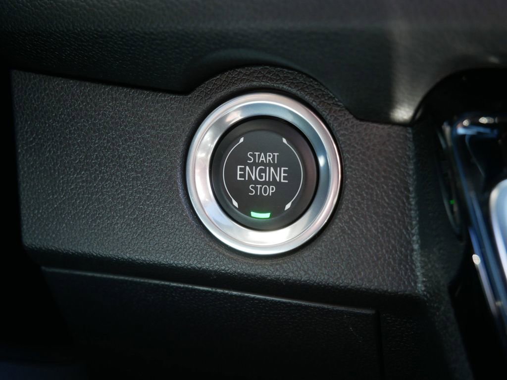 Used 2025 Chevrolet Traverse RS w/ LPO, Floor Liner Package AWD/4WD image 30