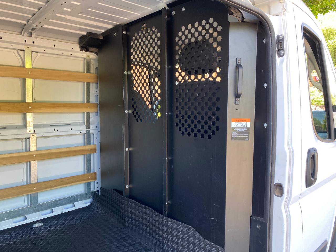 Used 2025 RAM ProMaster 2500 w/ U-Haul Equipment Group FWD image 14
