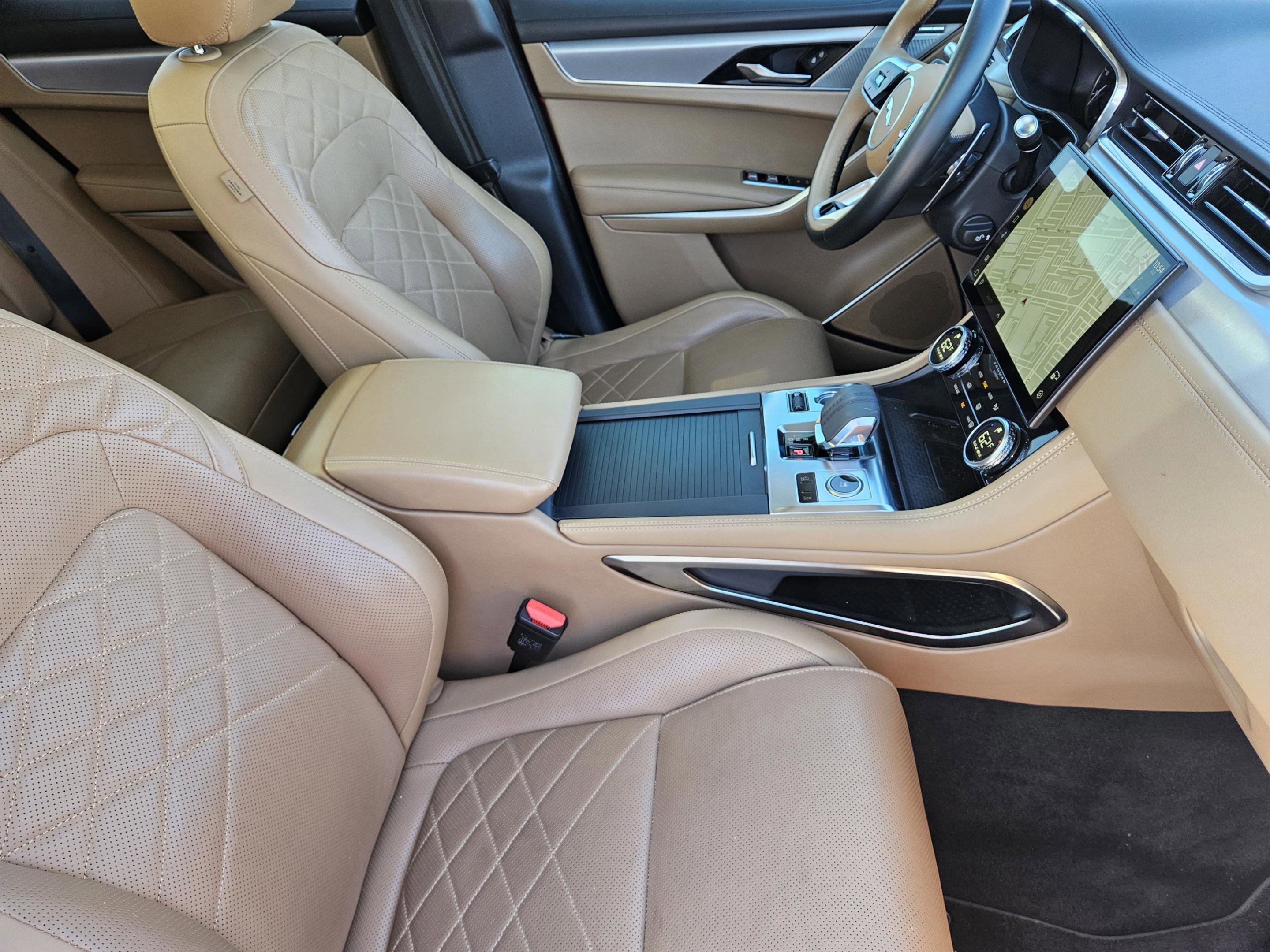 Used 2022 Jaguar F-PACE S image 12
