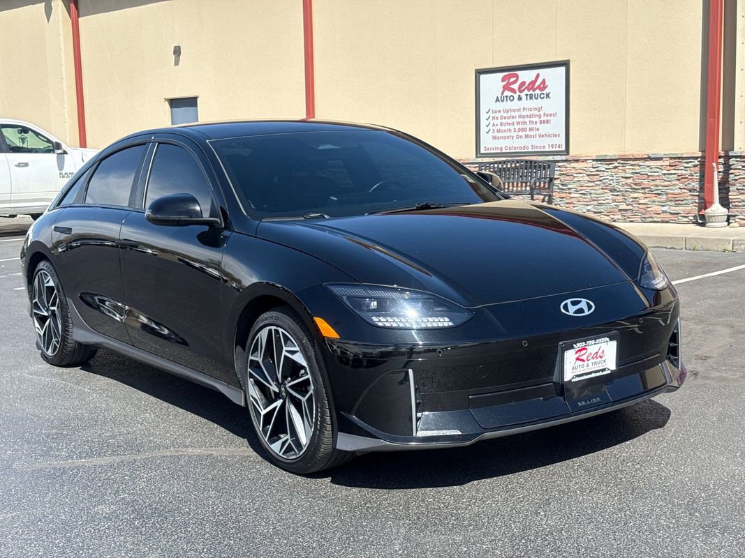 Used 2024 Hyundai Ioniq 6 SEL AWD/4WD image 2