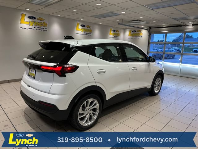 New 2027 Chevrolet Bolt LT w/ Comfort Package FWD image 16