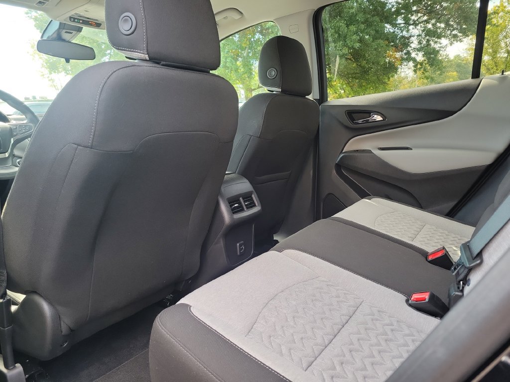 Used 2024 Chevrolet Equinox LS w/ LS Convenience Package FWD image 16
