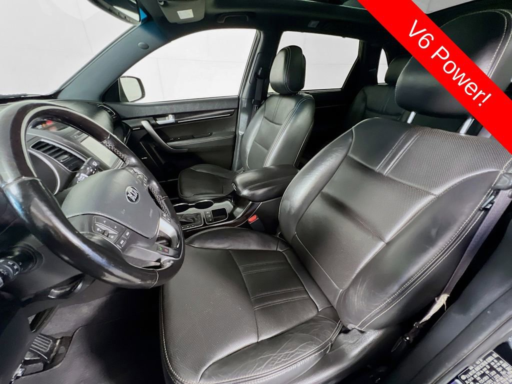 Used 2015 Kia Sorento SX image 22