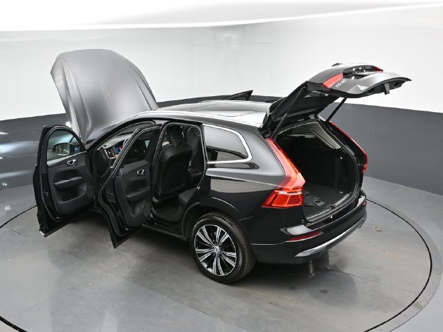 Used 2023 Volvo XC60 B5 Plus w/ Climate Package AWD/4WD image 49