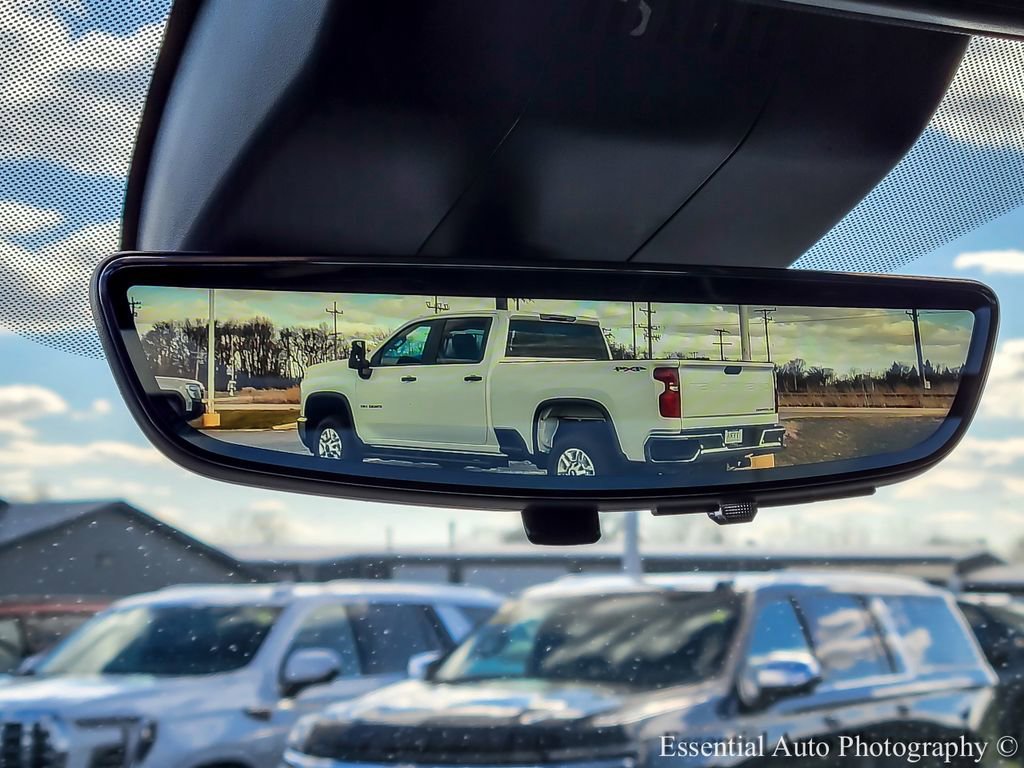 New 2026 GMC Yukon AT4 Ultimate AWD/4WD image 17