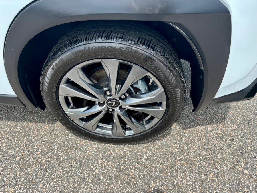 Used 2021 Lexus UX 250h F Sport w/ F Sport Premium Package AWD/4WD image 38
