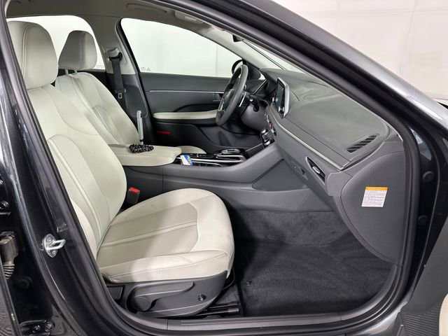 Used 2023 Hyundai Sonata Blue image 28
