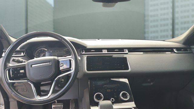 Used 2023 Land Rover Range Rover Velar R-Dynamic S image 21