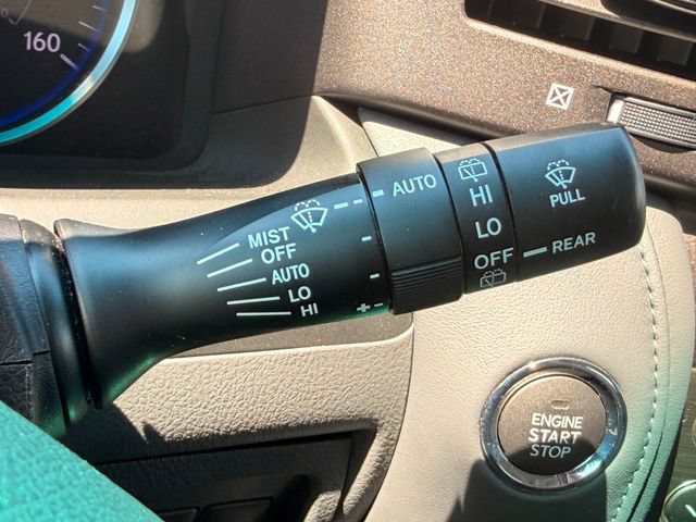 Used 2008 Lexus LX 570 4WD w/ Technology Pkg image 17