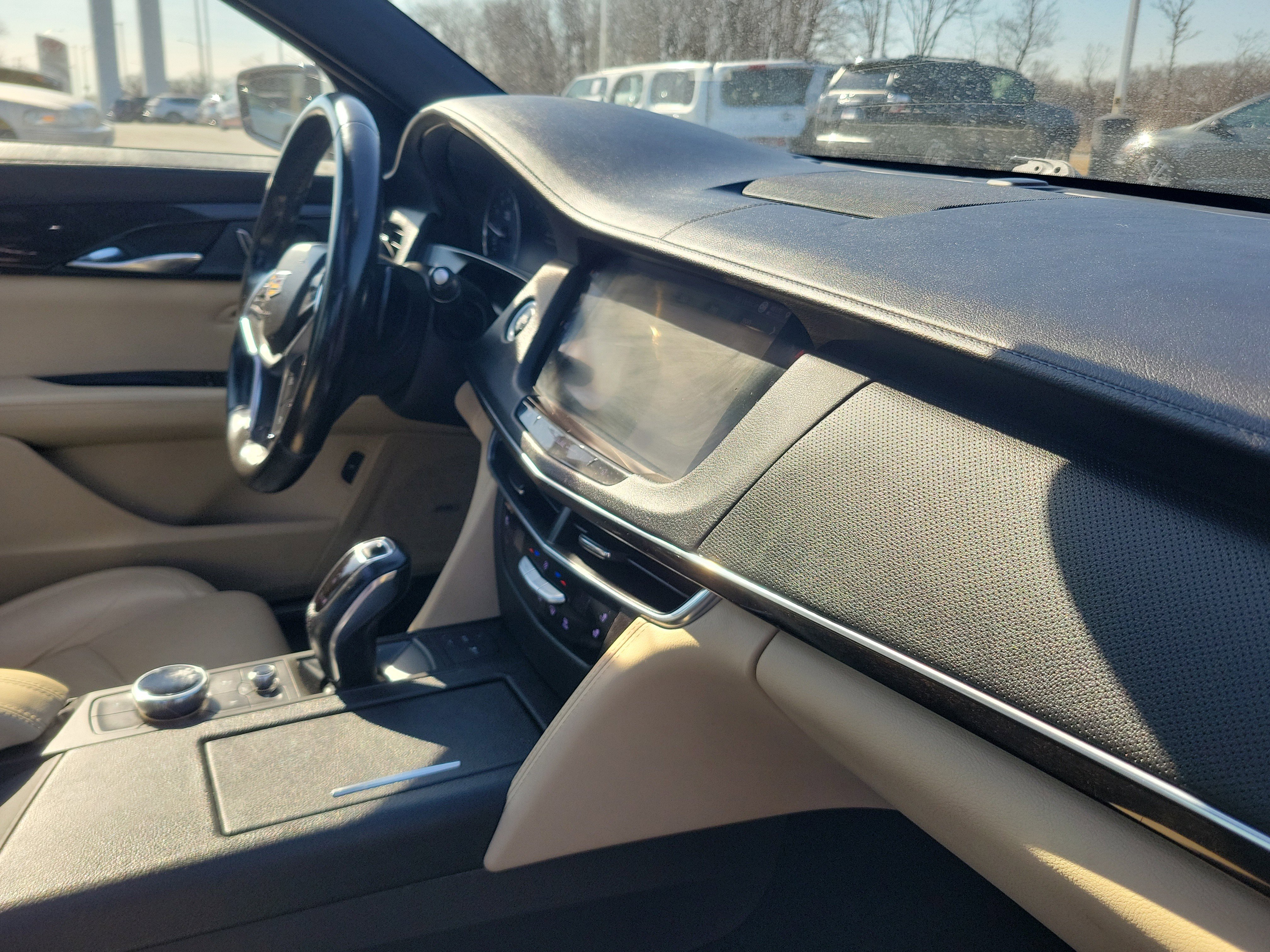 Used 2020 Cadillac CT6 Luxury image 32