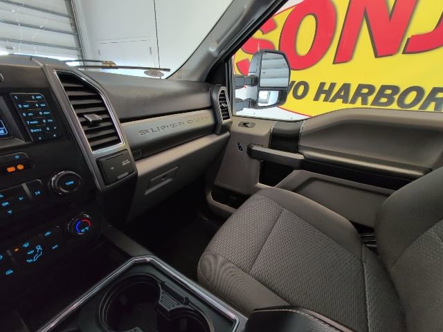Certified 2018 Ford F350 XLT w/ XLT Value Package AWD/4WD image 28