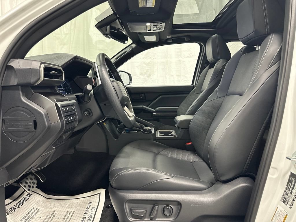 Used 2026 Toyota 4Runner TRD Sport Premium AWD/4WD image 14
