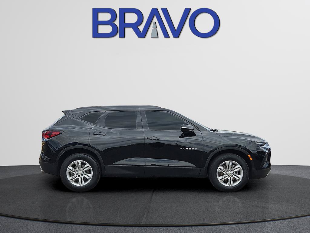 Used 2021 Chevrolet Blazer LT FWD image 3